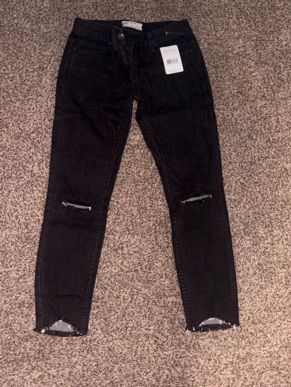 Free People Women’s Black Distressed Skinny Jeans - Classic Black